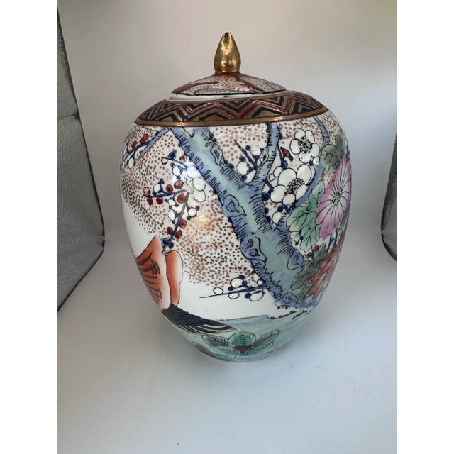 1970s Hand-Painted Porcelain Vase – Mandarin Ducks & Peonies, Gold Gilt For Sale - Image 4 of 10