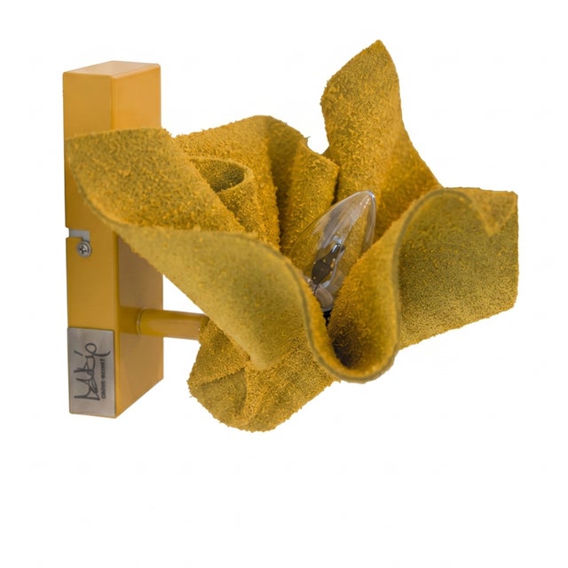 Artistic inspiration & concept "campanula" draws inspiration from the wildflower of the same name, reinterpreting its...