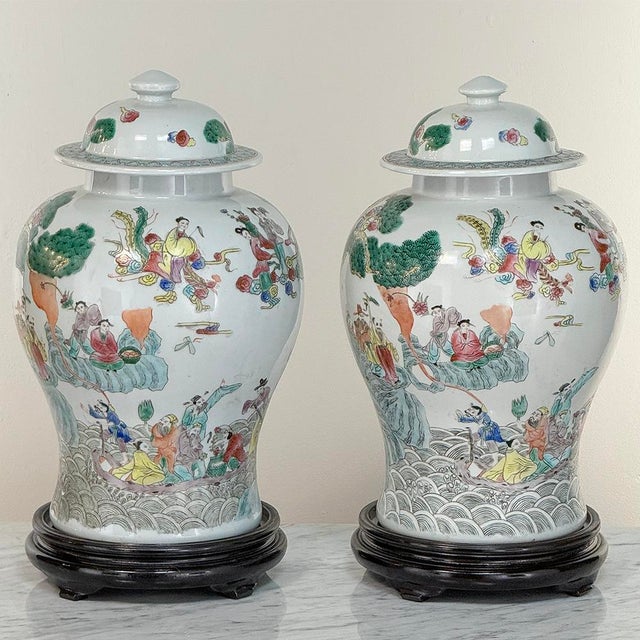 Chinese Pair Antique Chinese Porcelain Lidded Urns With Wood Bases For Sale - Image 3 of 12
