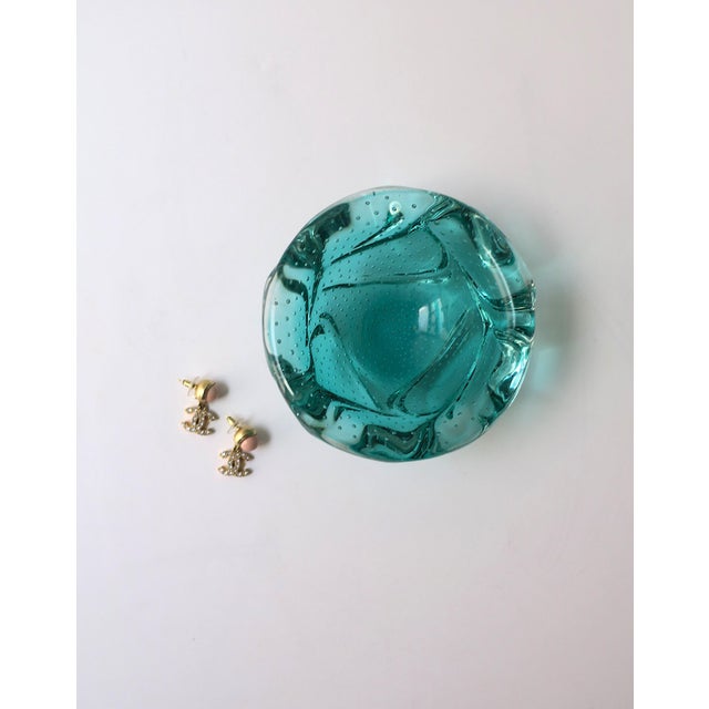 Seguso Italian Murano Art Glass Bowl Green, Organic Modern, Circa Mid-20th Century For Sale - Image 4 of 11