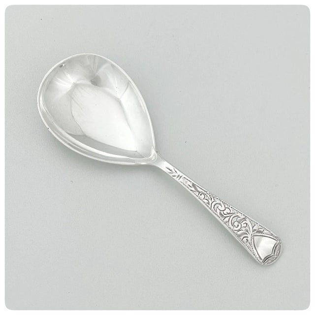 English Sterling Silver Tea Caddy Scoop, J. Floater Limited, Birmingham, 1914-1915 For Sale - Image 4 of 4
