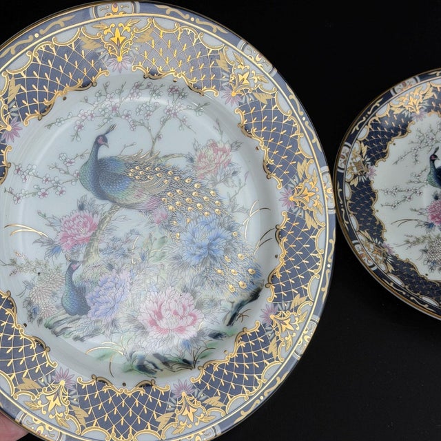 White Japanese Lithophane Geisha Tea Set for Six from Maruko, 1960s, Set of 21 For Sale - Image 8 of 17