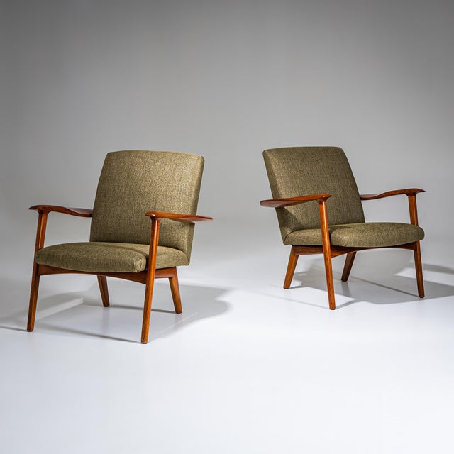 Pair of Lounge Chairs, Probably Italy, Mid-20th Century For Sale - Image 11 of 18