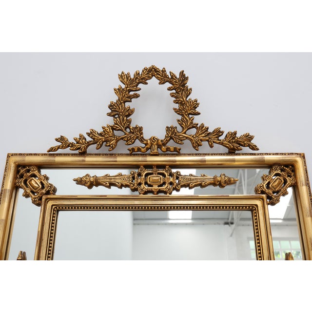 Gold Louis XVI Style Gilt Mirror with Laurel Wreath Crest, Belgium, 1950s For Sale - Image 8 of 12