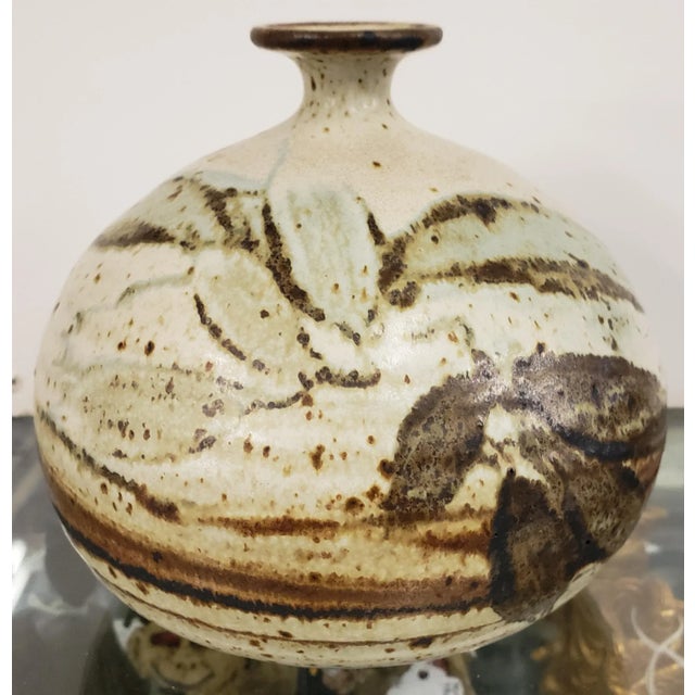 Cream Mid 20th Century American Studio Pottery Japanese Wabi-Sabi Style Rotund Baluster Foilage Motif Stoneware Weed Pot Vessel/Vase For Sale - Image 8 of 8