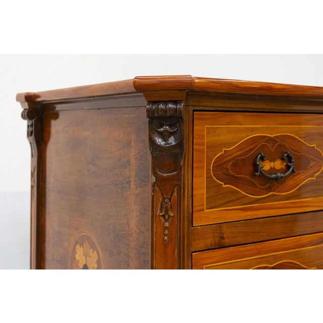 19th Century Chest of Drawers For Sale - Image 6 of 16