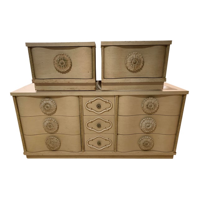 1960's Hollywood Regency MCM Dresser Bedroom Set For Sale