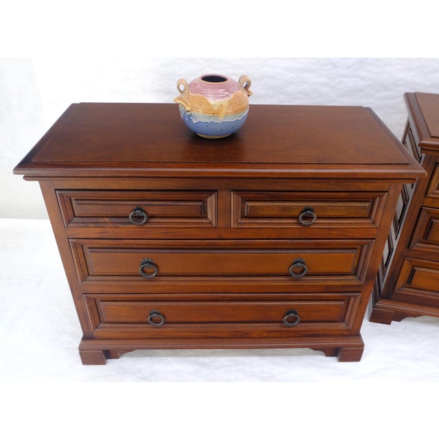 Pair of Solid Mahogany Raised Panel Heavy Built 4 Drawer Bachelor Chests Dresser For Sale - Image 14 of 18