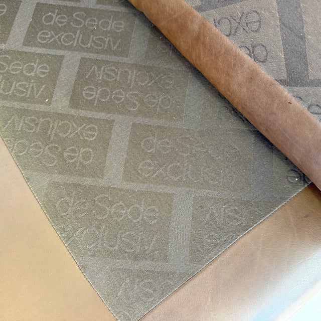 De Sede Ds61 Leather Two-Seat Sofa, 1960s For Sale - Image 12 of 18