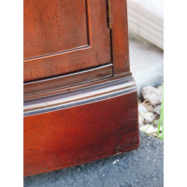 Bassett Mahogany Inlay Corner China Display Cabinet Cupboard 6913 For Sale - Image 18 of 18