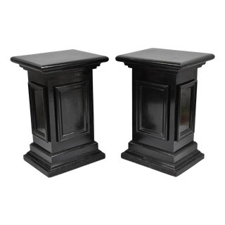 Vintage French Empire Style Black Lacquer Painted Pedestal Column End Table Pair For Sale