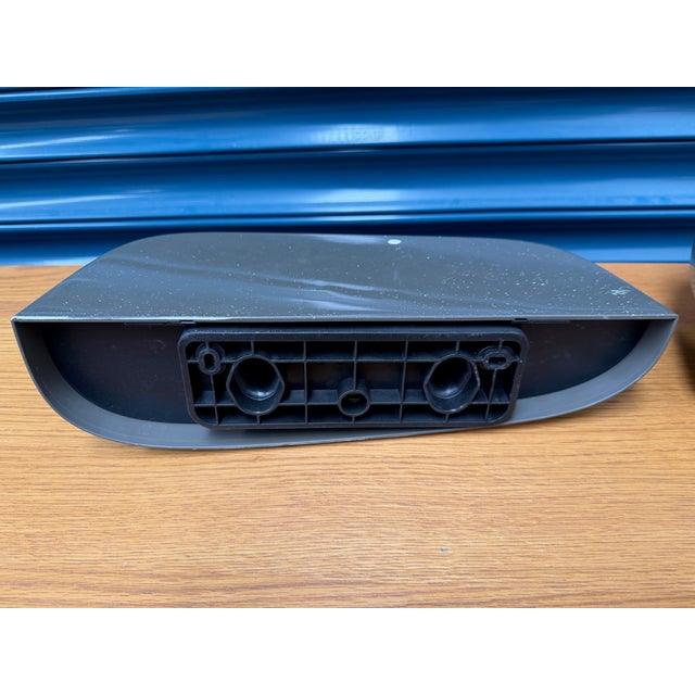 2000 - 2009 Grey Wall Shelves from Vitra, 2000s, Set of 2 For Sale - Image 5 of 8