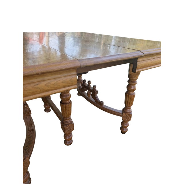 Early 20th Century Jacobean Revival Quarter-Sawn Tiger Oak 6-Leg Extension Dining Table For Sale - Image 4 of 18
