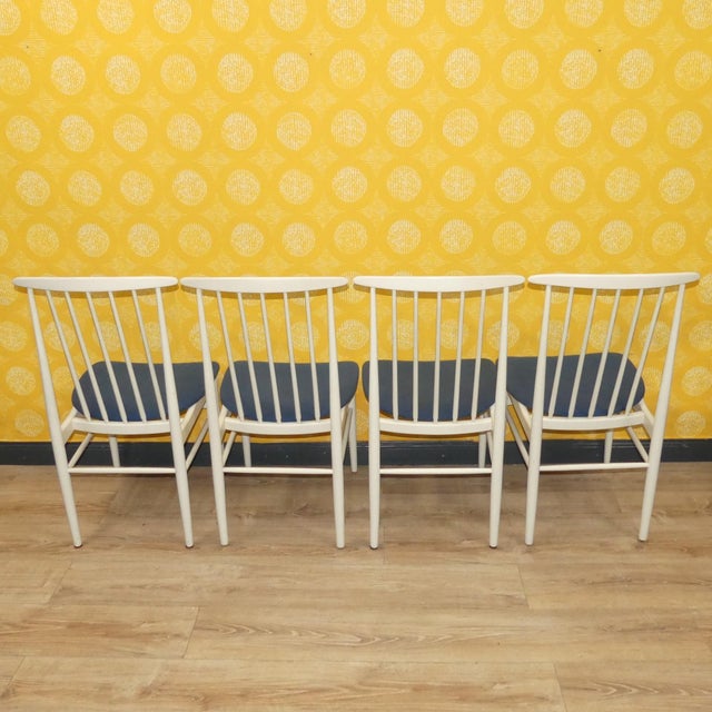Vintage Kitchen Chairs with Spindles, 1960s, Set of 4 For Sale - Image 6 of 12