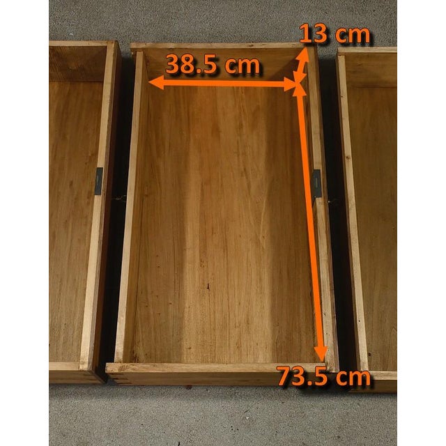 Antique Chest of Drawers in Walnut For Sale - Image 15 of 17