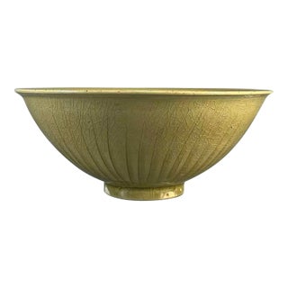 Northern Song Dynasty Chinese Longquan Celadon Carved Floral Bowl For Sale