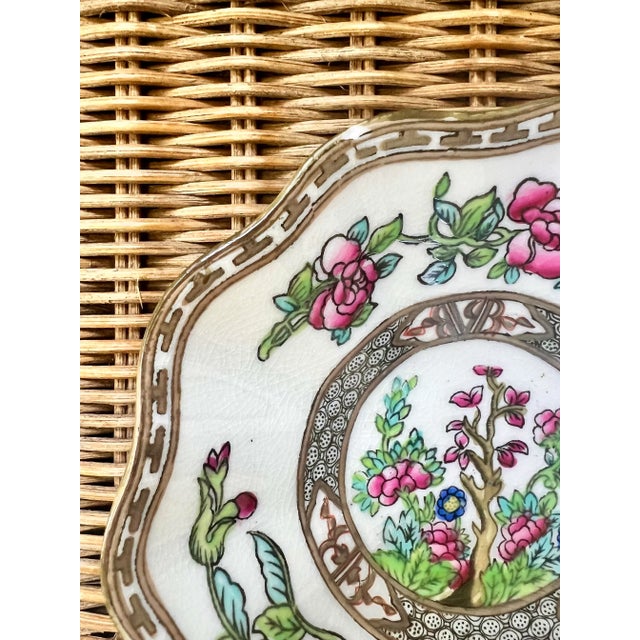 An older scalloped Indian tree pattern dish by Coalport. Perfect for display or functional use. would make an excellent...