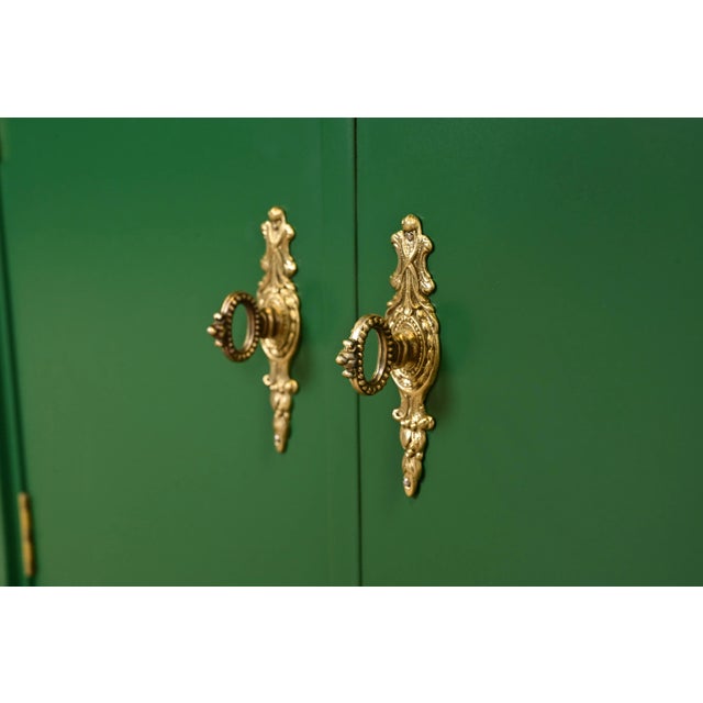 Baker Furniture French Empire Green Lacquered Nightstands, Newly Refinished For Sale In South Bend - Image 6 of 12