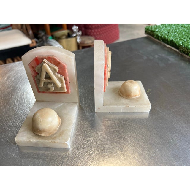 Up for consideration is a beautiful vintage pair of WWII Army helmet EVAC hospital marble bookends. These are lovely...