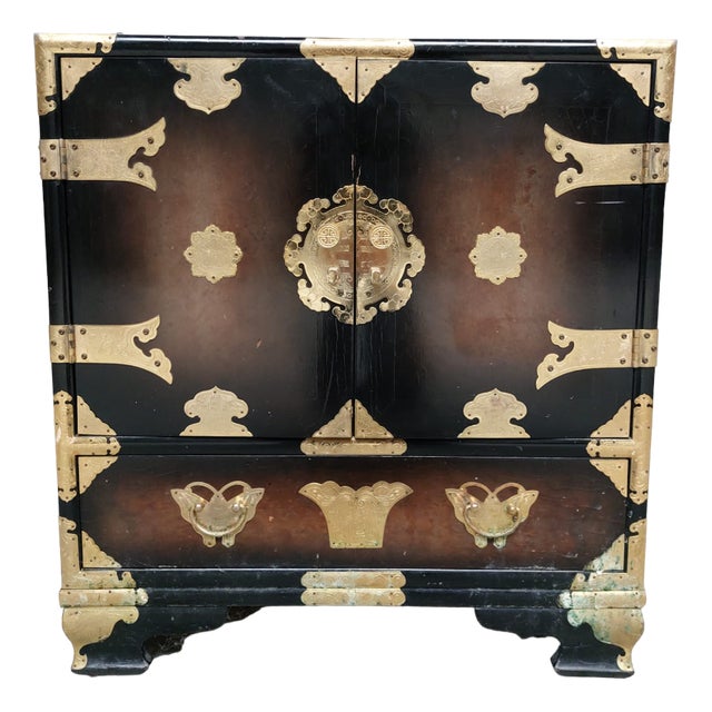 Chinese Small Cabinet, 1980s For Sale