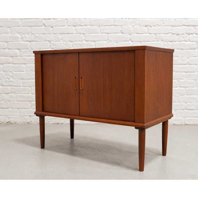 Wood Danish Mid Century Modern Tambour Door Jr. Credenza / Vinyl Record Storage Cabinet, Circa 1960's For Sale - Image 7 of 13