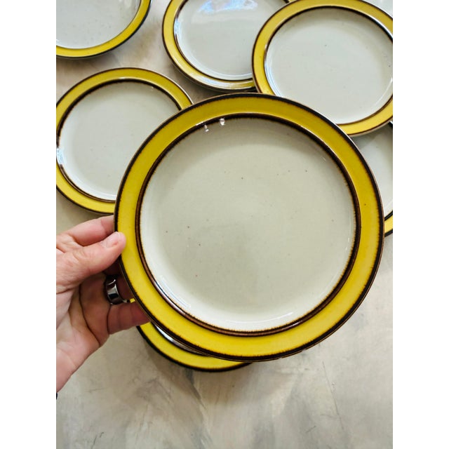 1970s Vintage Mid-Century Modern Rainbow Stoneware Salad Plates – Citron Pattern, Set of 7 For Sale - Image 5 of 9