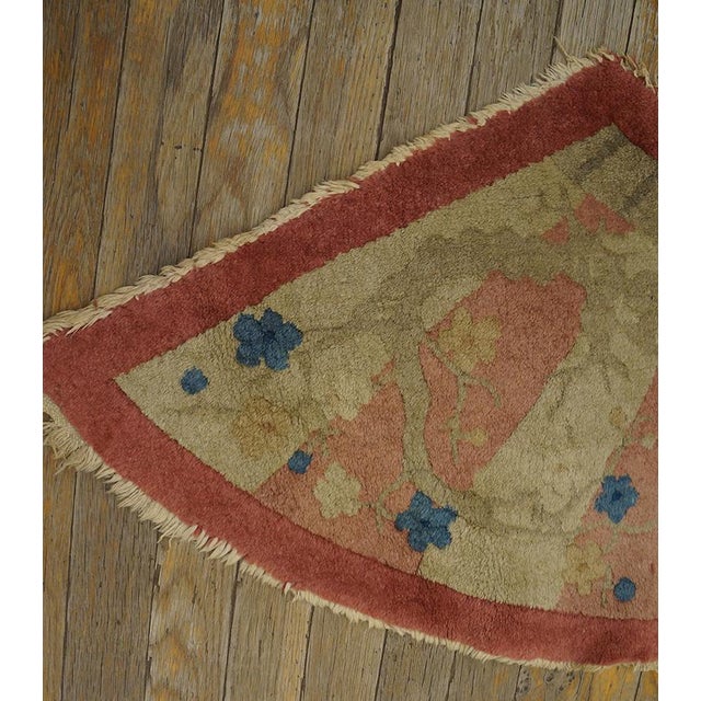 Particular Combination of Soft Colors in a Oval Chinese Art Deco Rug With Foliate Pattern For Sale - Image 4 of 9