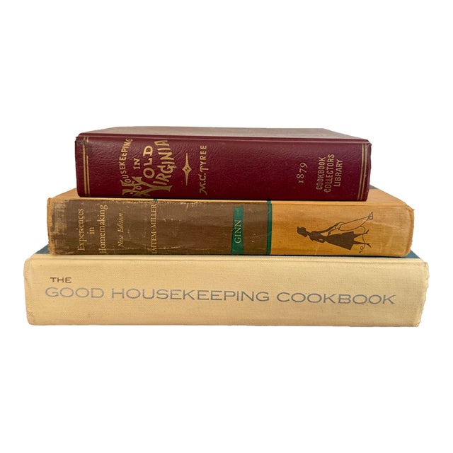 Vintage Housekeeping and Homemaking Book Set of 3 For Sale