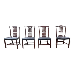 Mid 18th Century Set of 4 Antique Chippendale Chairs