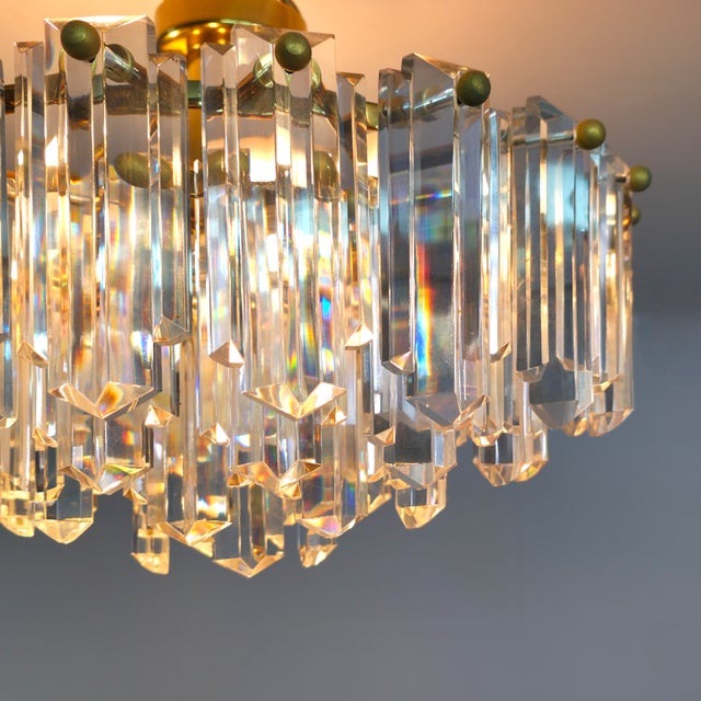 Mid-Century Hollywood Regency Chandelier in Glass and Brass from Kalmar Franken KG ,1970s For Sale - Image 11 of 13