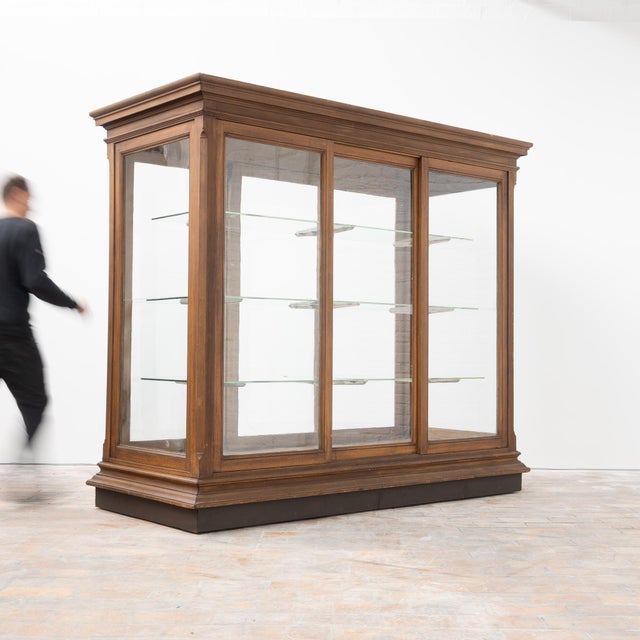 Museum Display Case, France, Early 20th Century For Sale - Image 16 of 16