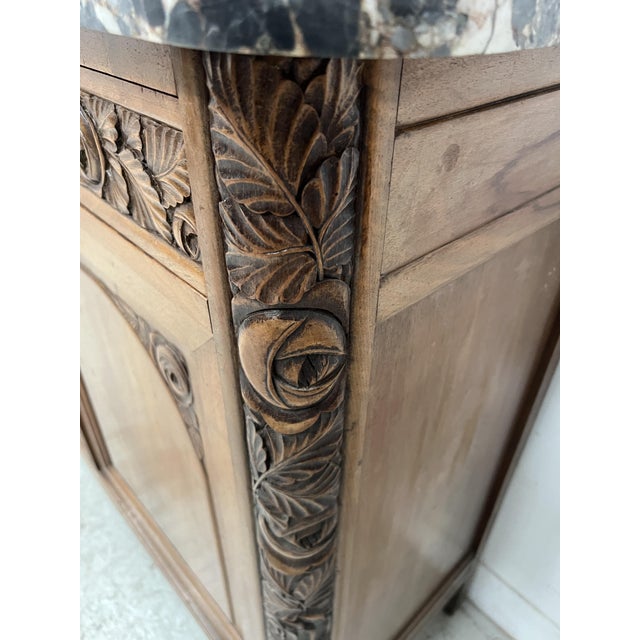 Art Deco Buffet in Walnut, 1930 For Sale - Image 11 of 14