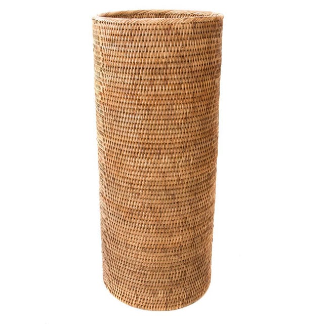 Artifacts Rattan Round Umbrella Basket in Honey Brown For Sale - Image 4 of 7