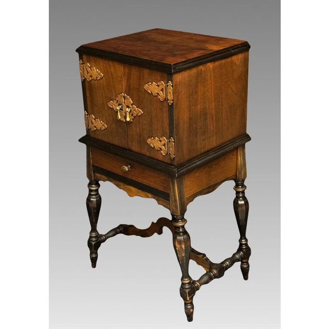 Antique Arts & Crafts / Chinoiserie Burled Walnut Cigar / Smoking Cabinet, Copper Lined Humidor For Sale - Image 4 of 12