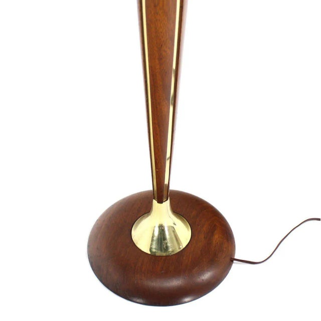 Early 20th Century Mid-Century Modern Walnut and Brass Floor Lamp For Sale - Image 5 of 7