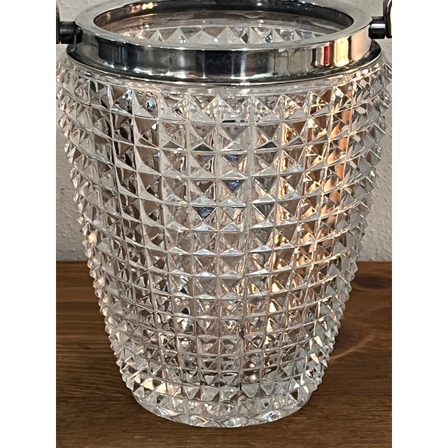 Mid-Century Modern Vintage Cut Crystal Cocktail Ice Bucket With Chrome Swing Handle For Sale - Image 3 of 13