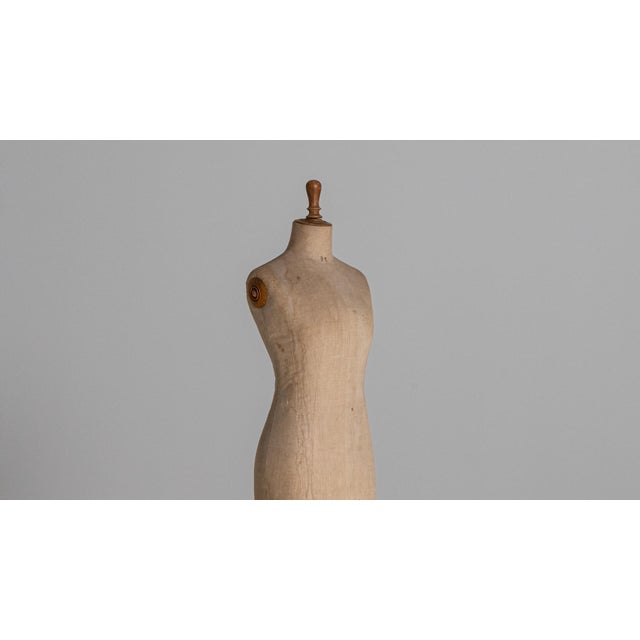 20th Century French Mannequin For Sale - Image 4 of 18