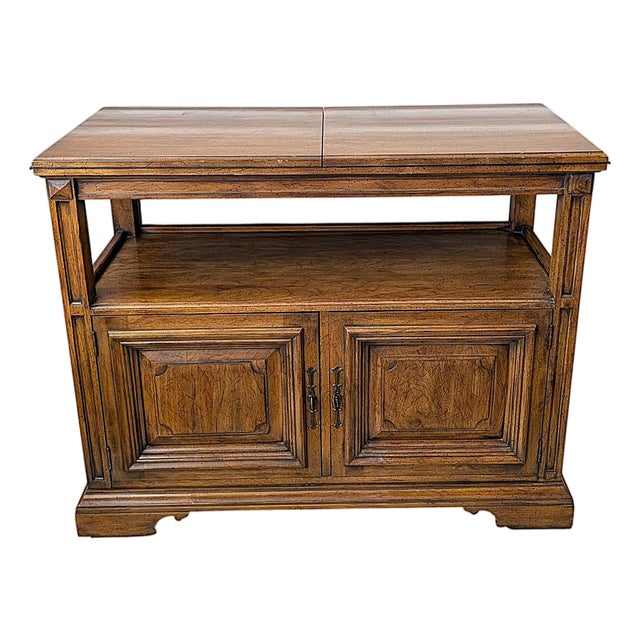 Vintage 70s American Traditional Walnut Flip-Top Rolling Server Console For Sale