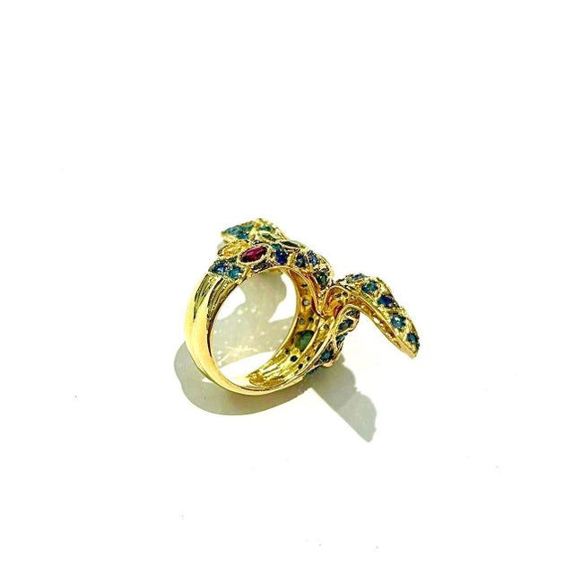 Early 21st Century Bochic "Orient" Serpent Emerald, Sapphire & Ruby Ring Set In 18K Gold & Silver For Sale - Image 5 of 18
