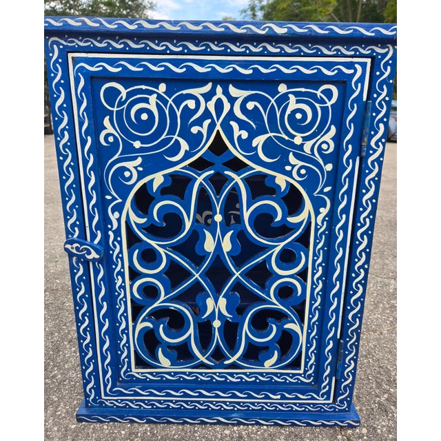 2020s Hand Painted Mediterranean Medicine Cabinet / Wall Shelf / Navy Blue and White Zouak For Sale - Image 5 of 7