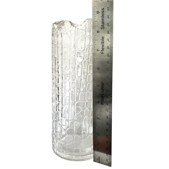 Transparent Vintage Textured Glass Pitcher in the Style of Gucci | Crocodile Embossed Ice Bucket Barware Aesthetic For Sale - Image 8 of 9