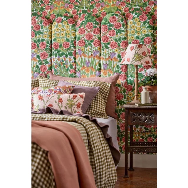 English Morris & Co Campanula Fabric in Sunburst For Sale - Image 3 of 3