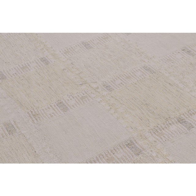 2010s Rug & Kilim’s Oversized Scandinavian-Inspired Rug, White Minimalist Geometry For Sale - Image 5 of 10