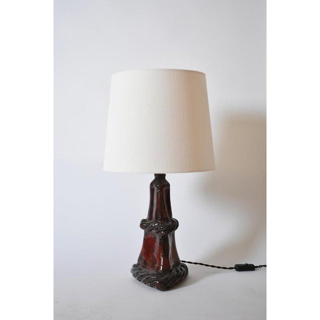 "Arrabida" rope 33cm red and blue table lamp, Barracuda edition. "Arrabida" red and blue table lamp made of a triangular...