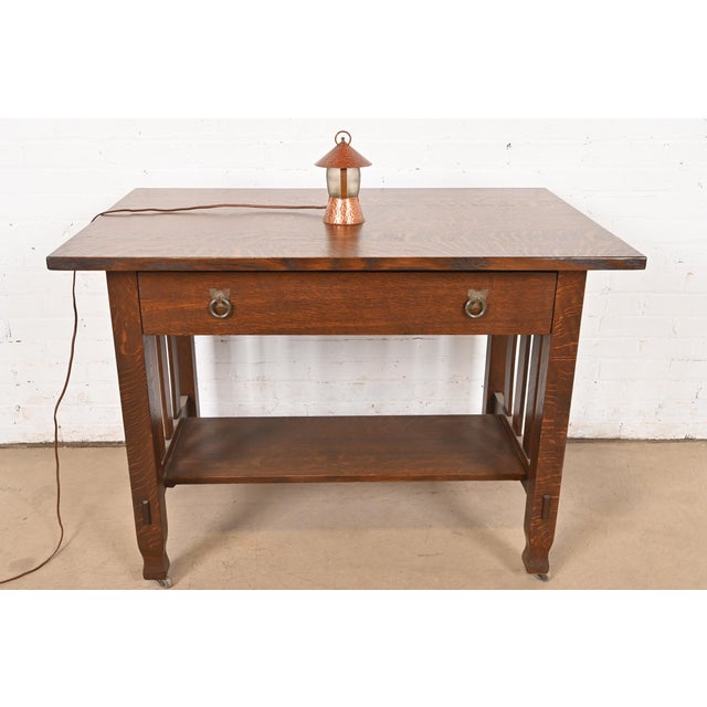 Roycroft Style Antique Arts & Crafts Hammered Copper Desk Lamp, 1930s For Sale - Image 11 of 12