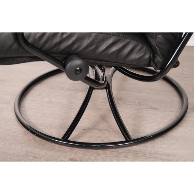 1970s Attributed to Ekornes Stressless Leather Recliner & Ottoman For Sale - Image 9 of 10