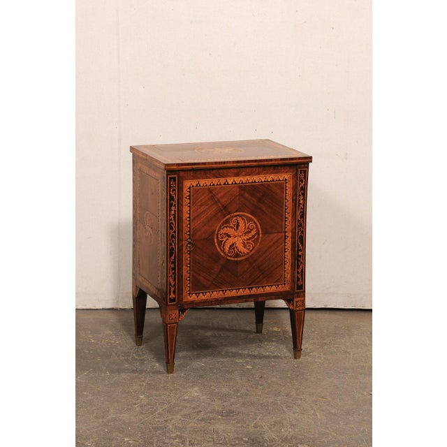 Early 19th Century Italian Comodino w/Foliate Motif Marquetry For Sale - Image 4 of 12