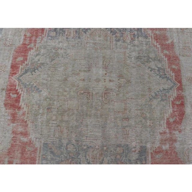 Early 20th Century Antique Hand Knotted Turkish Oushak With Large Medallion in Off White and Coral 9'7 X 13'7 For Sale - Image 5 of 12