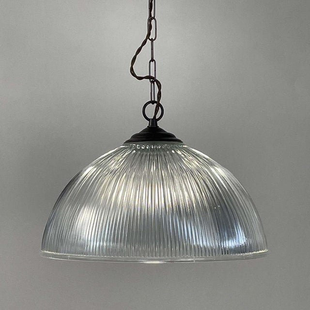 1930s Art Deco Industrial Glass Pendant Lamp from Holophane, France, 1930s For Sale - Image 5 of 17