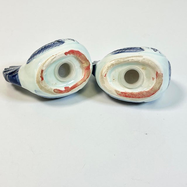 1950s Vintage Boho Chic Delft Chicken Salt & Pepper Shakers - A Pair. For Sale - Image 16 of 16